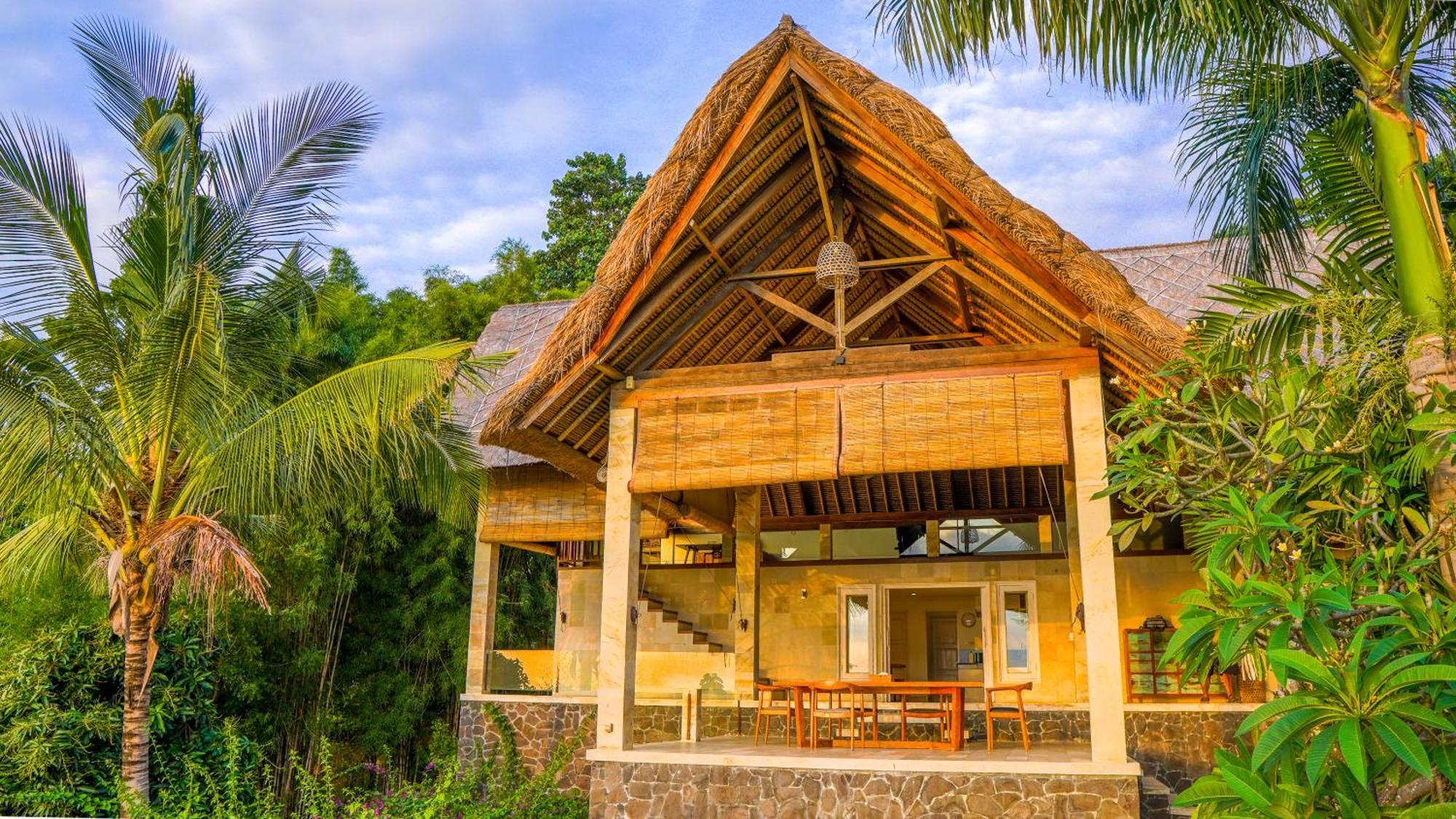 Sanglung Villas & Suites Kubutambahan  Номер фото